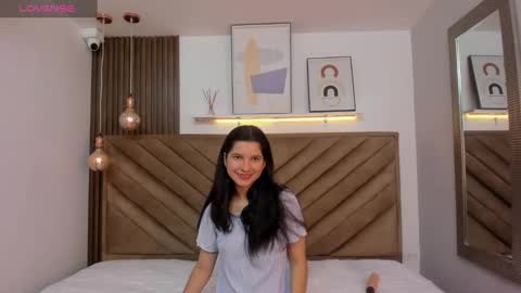 Luci  online show from March 3, 12:06 pm