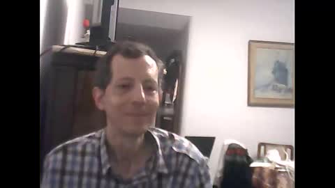 Luciano online show from December 4, 10:53 pm