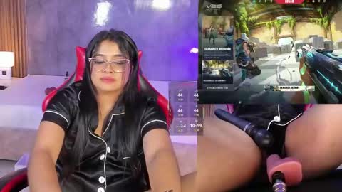 Lucia online show from May 8, 3:39 pm