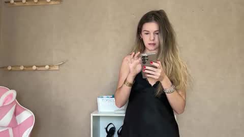 Lucie hot follow me on  online show from November 9, 8:40 am