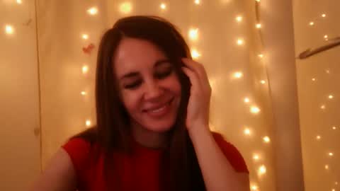 LucieMack online show from March 23, 5:40 pm