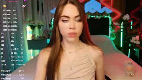 MimiFors online show from November 15, 7:37 pm