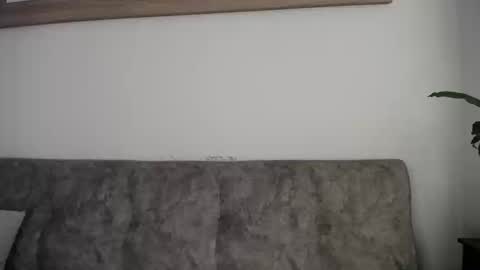 luciiana online show from March 12, 2:10 pm