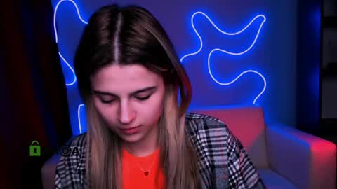 Mila Sweetheart online show from April 22, 2:52 am