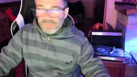 Lucky online show from April 13, 6:45 pm