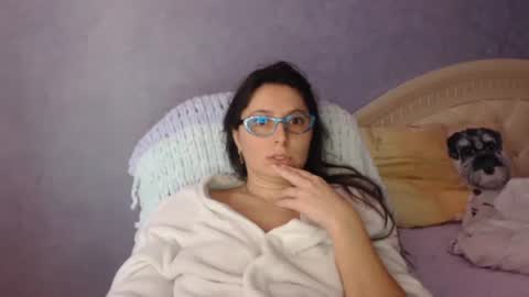 luckylinda23 online show from January 10, 12:54 pm