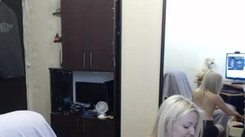 LuckyShot online show from September 14, 3:13 pm