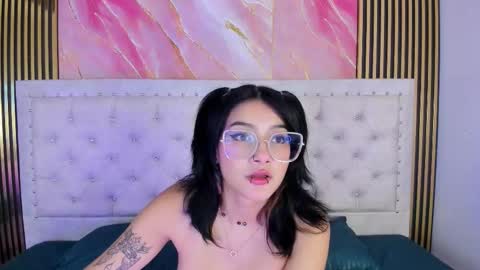 Lucy online show from October 11, 11:48 am