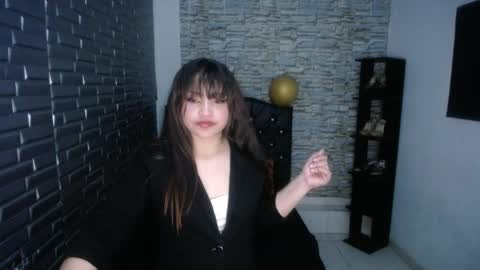 LUCY online show from March 30, 3:39 am