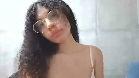 Lucia online show from November 9, 12:25 am