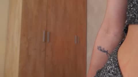 LucyDeLuca online show from March 25, 9:10 pm