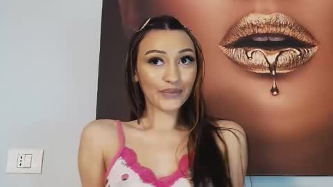 Lucy Kims online show from November 22, 11:35 pm