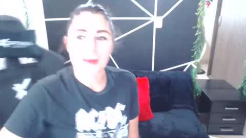 LUCY online show from November 22, 7:12 pm