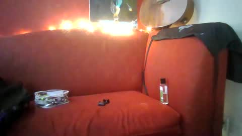 Snapshot of lucyloveslookers78240 chatting on January 16, 4:17 am Lucy Loves Lookers online show from January 16, 4:17 am