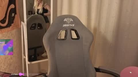 Lucy online show from March 25, 3:30 pm