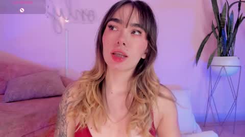 Lucy online show from November 20, 5:17 am