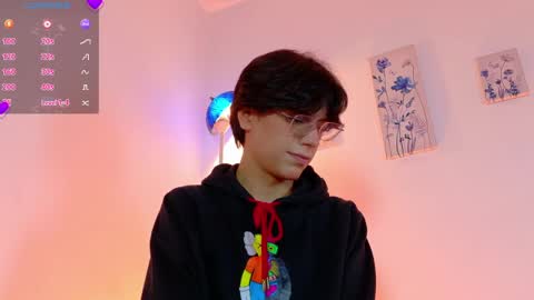 Lui online show from March 31, 3:51 am