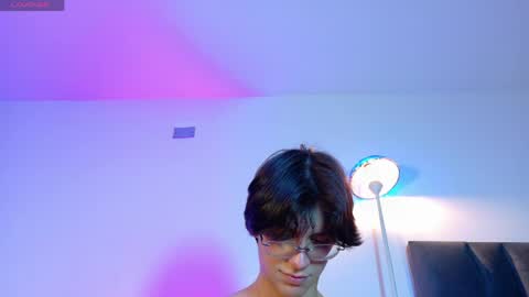 Lui online show from April 13, 7:56 am