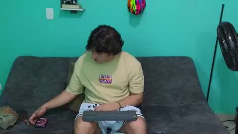 Luigi online show from February 4, 2:39 am