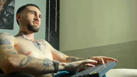 LUKE online show from February 28, 2:20 pm