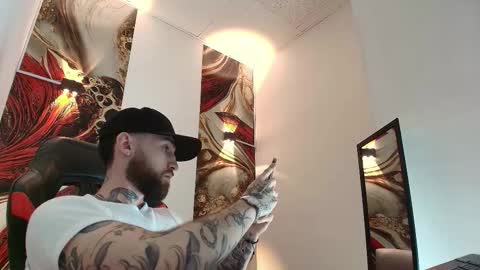 LUKE online show from February 2, 1:19 pm