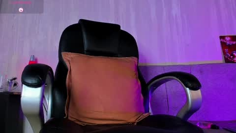 luke diaz7 online show from April 21, 5:03 am