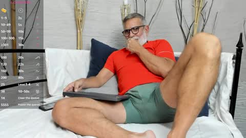 Luke Crews online show from April 23, 7:26 pm