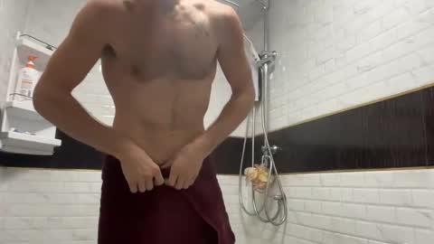 MR. Luke Gunn online show from January 4, 11:06 pm