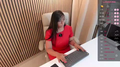 lulu online show from February 24, 12:05 pm