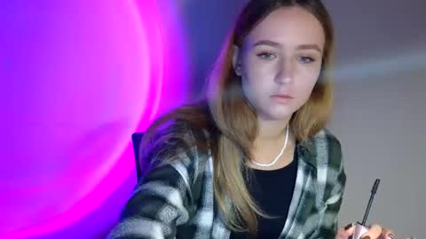 Lulu Baby18 online show from October 12, 7:12 am