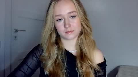 Lulu Baby18 online show from April 16, 5:35 pm