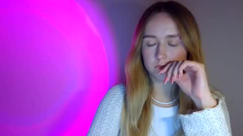 Lulu Baby18 online show from September 18, 8:57 pm