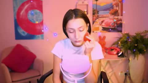 Lu online show from December 20, 8:21 am