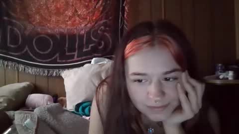 Connie online show from January 31, 7:18 pm