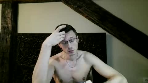 Andrew independent model 2000-0000 CET daily online show from April 2, 6:48 pm