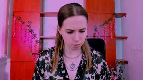 Sweet Lumi online show from June 14, 7:32 am