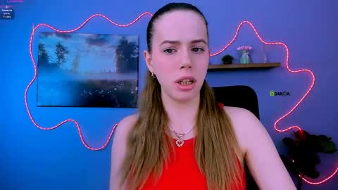 Sweet Lumi online show from April 22, 7:37 am