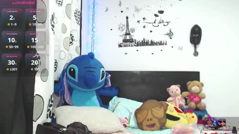 Luna charlotte95 online show from February 1, 8:50 pm