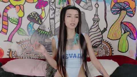 luna_gc online show from December 3, 1:26 am