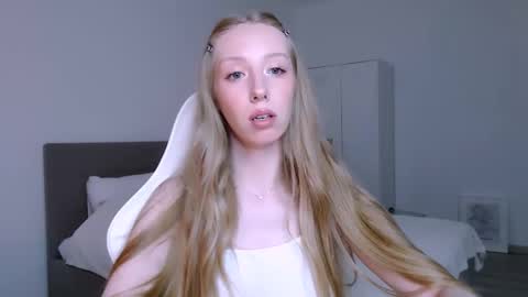 Luna online show from February 5, 9:29 pm