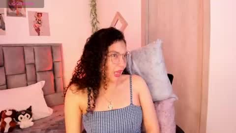 Luna jone online show from July 26, 12:47 pm