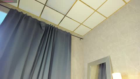 luna_mee online show from February 20, 6:26 am