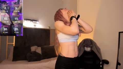 Luna online show from January 8, 1:39 pm