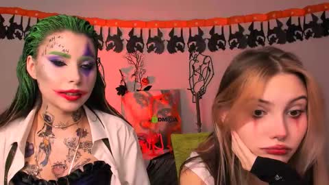 Luna online show from October 29, 8:20 pm