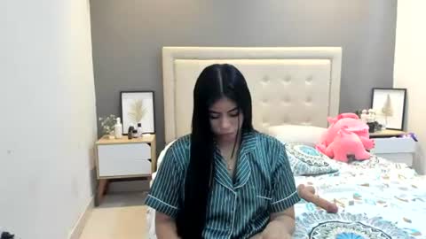 lunaa08 online show from July 25, 8:56 am