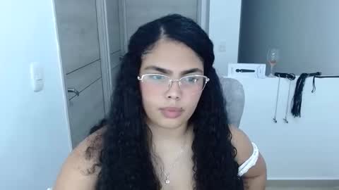 Tiana james online show from October 26, 6:25 am