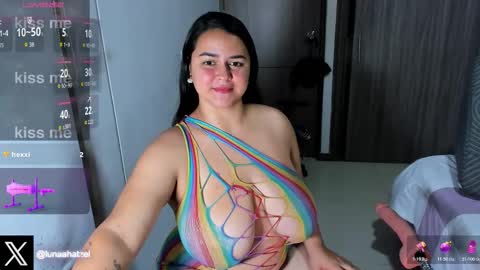 Luna Hatzel online show from February 14, 4:59 am