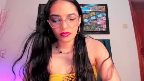 Luna Aspen online show from October 29, 6:52 pm