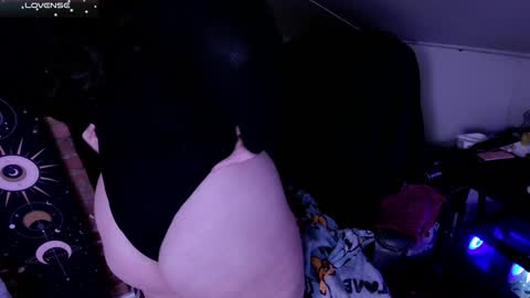 Snapshot of lunalaneee chatting on January 22, 6:10 am Luna online show from January 22, 6:10 am