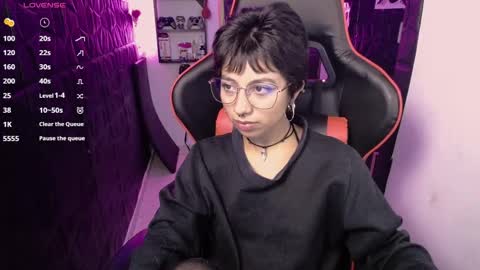 lunarichy online show from March 9, 9:41 pm